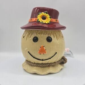 Scentsy Scarecrow Premium Wax Warmer w/Bulb Thanksgiving Fall Retired W/Box